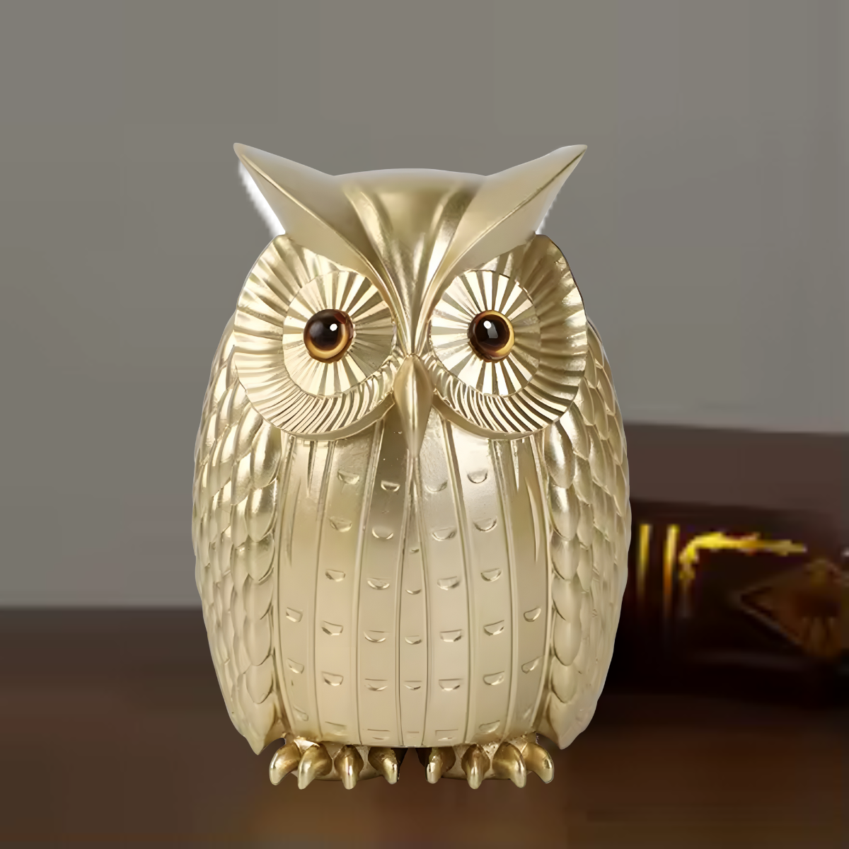 Luna™ | Uglefigur med Gullfarget Finish